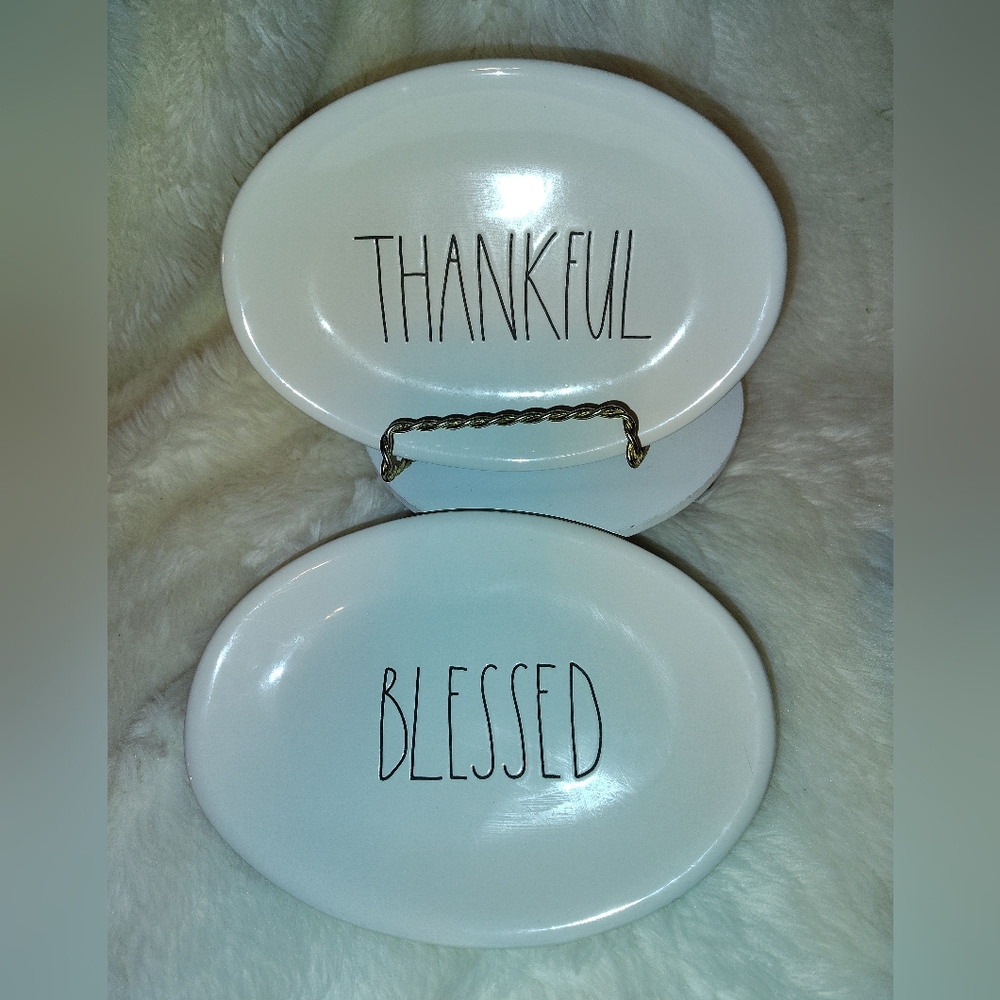 Rae Dunn Plates
